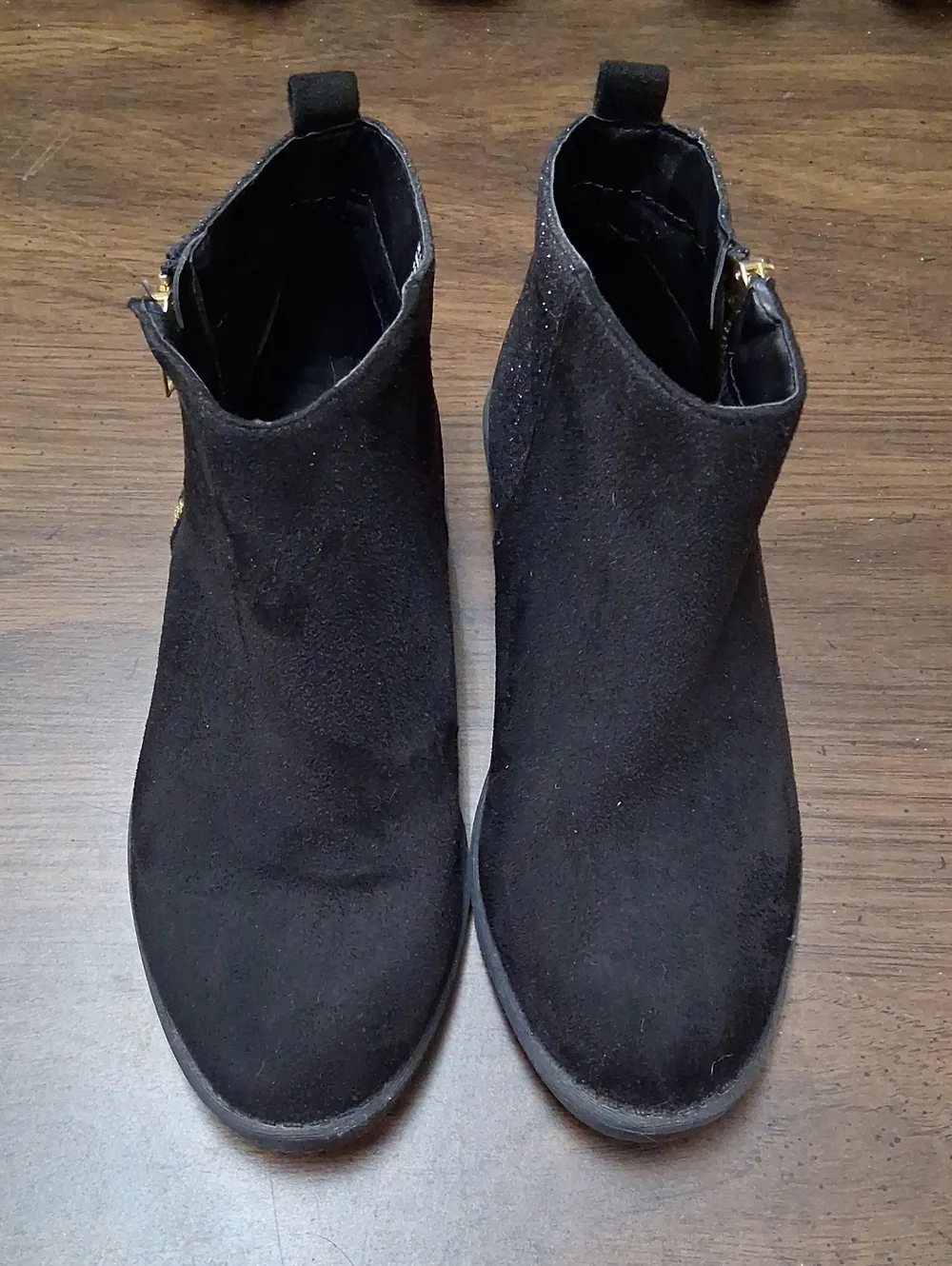 fabkids Black Suede-Look Kids Ankle Boots with Gold Zipper